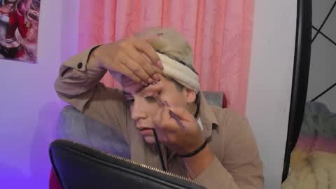 MIHAA-ADAMS online show from 6, 2, 2026