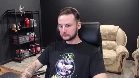 Misha Winchester online show from 15, 10, 2025