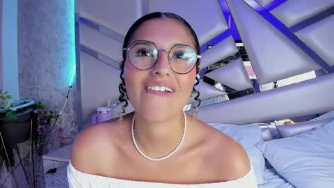 MIA 3 online show from 28, 2, 2025