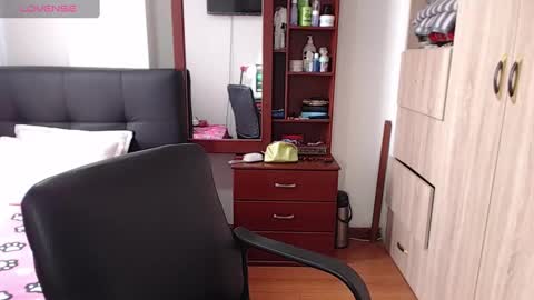  miia big1boobs online show from 29, 1, 2025