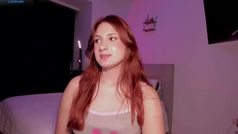 Mia Jhones online show from 5, 3, 2026