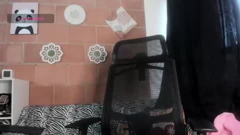 Snapshot of miia_lovve chatting on 10, 5, 2026 miia_lovve online show from 10, 5, 2026