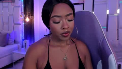 Miia Schwarz  online show from 18, 12, 2025