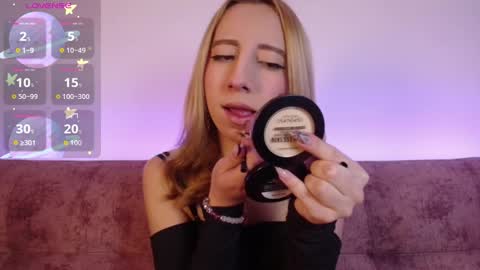 MIIA     online show from 25, 11, 2025