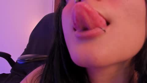 Snapshot of miiaa_jones chatting on 14, 2, 2026 Mia online show from 14, 2, 2026