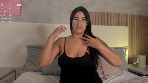 MIAH PARKER online show from 1, 12, 2025