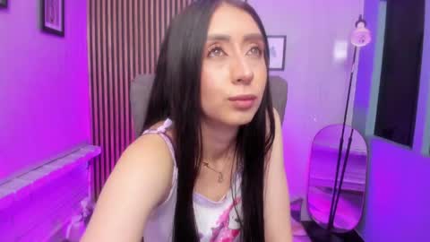 Snapshot of miilu__1 chatting on 5, 6, 2026 miilu online show from 5, 6, 2026
