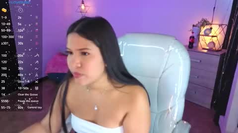 miiss_greyy online show from 17, 10, 2025