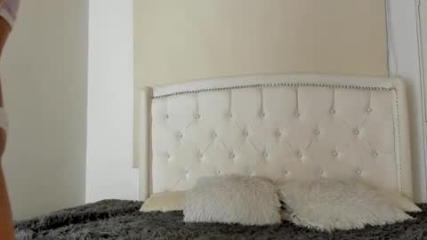 Scarlett online show from 6, 3, 2025