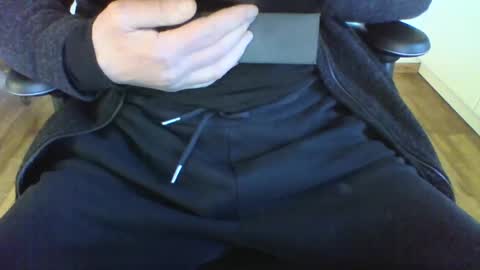 mik online show from 31, 1, 2025