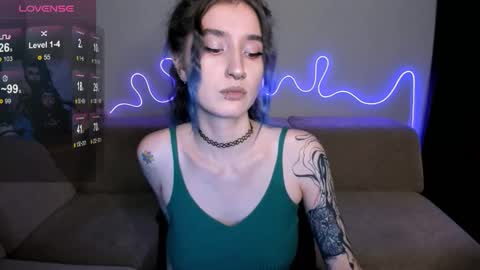 Mika online show from 7, 11, 2025