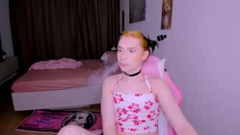 mikaella_nicole online show from 7, 6, 2026