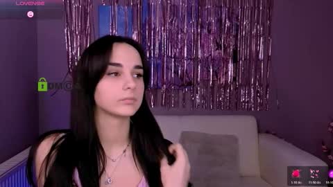 Snapshot of mikameovv chatting on 26, 2, 2026 Mika online show from 26, 2, 2026