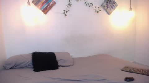Snapshot of mikaza_akerman chatting on 20, 5, 2026 mikaza online show from 20, 5, 2026