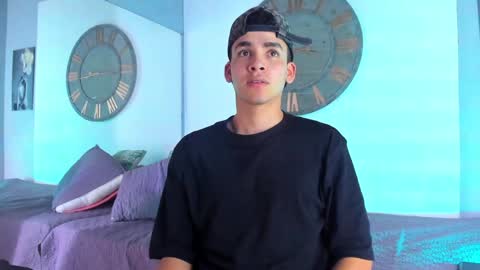 Mike 0233 online show from 17, 12, 2024