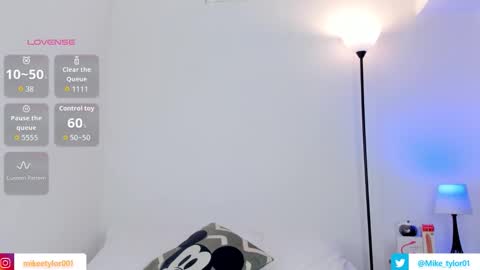 Snapshot of mike__tylor01 chatting on 3, 2, 2026 Mike Tylor online show from 3, 2, 2026