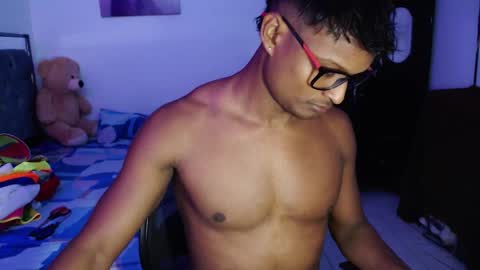 Snapshot of mike_carter_ chatting on 28, 10, 2025 mike_carter_ online show from 28, 10, 2025