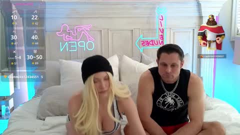 HOTcouple69 online show from 9, 3, 2025