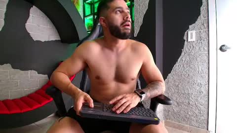 Snapshot of mikeblare chatting on 9, 1, 2025 Mike Blare online show from 9, 1, 2025