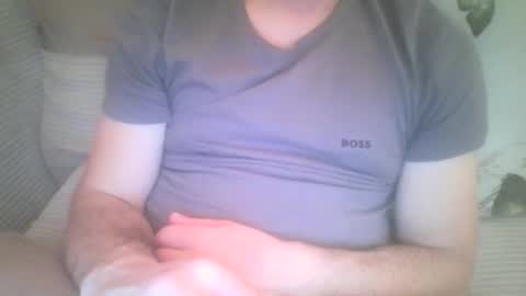 Snapshot of mikehockishuge9 chatting on 3, 10, 2025 mikehockishuge9 online show from 3, 10, 2025