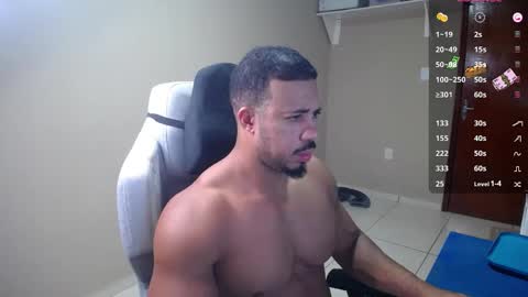 Snapshot of mikehotk chatting on 24, 1, 2025 mikehotk online show from 24, 1, 2025