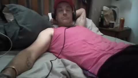 Snapshot of mikeundies chatting on 10, 6, 2026 mikeundies online show from 10, 6, 2026