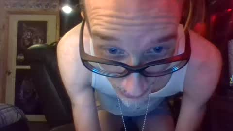 Snapshot of mikey33436 chatting on 11, 2, 2025 Michael online show from 11, 2, 2025