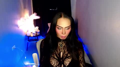Mistress MikeyAlawi online show from 2, 3, 2026