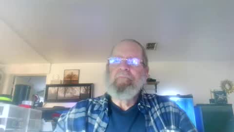 Snapshot of mikeyd1a chatting on 10, 1, 2026 mikeyd1a online show from 10, 1, 2026