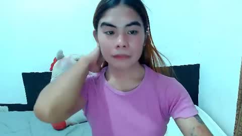 Snapshot of mikhayla_and_zeus_room chatting on 5, 7, 2026 Mikhayla and Zeus online show from 5, 7, 2026