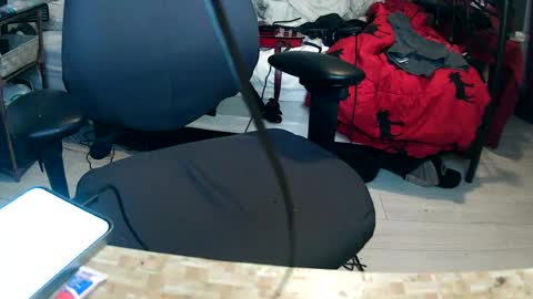 Snapshot of miklouel79 chatting on 7, 8, 2026 miklouel79 online show from 7, 8, 2026