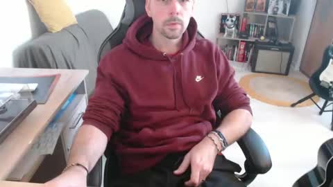 Snapshot of mikmik91 chatting on 17, 2, 2026 mikmik91 online show from 17, 2, 2026