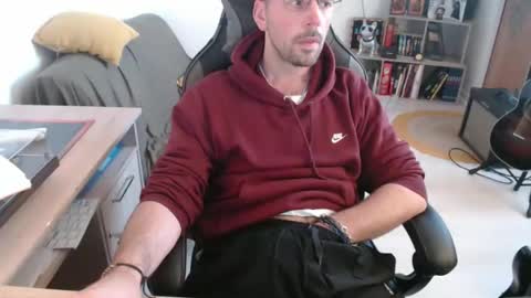 Snapshot of mikmik91 chatting on 26, 2, 2026 mikmik91 online show from 26, 2, 2026