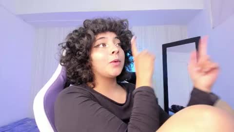   miku katsuragi  online show from 4, 3, 2026