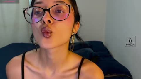 Mila and albert online show from 13, 7, 2026