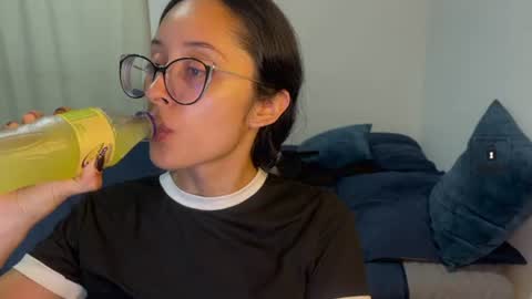 Mila and albert online show from 27, 7, 2026