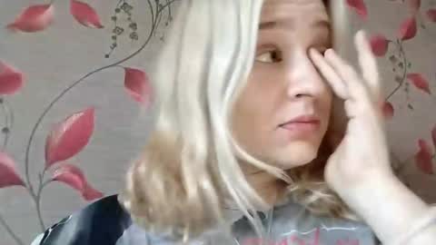 Snapshot of mila_420 chatting on 23, 3, 2026 Mila 420 online show from 23, 3, 2026