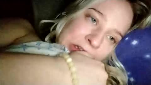 Snapshot of mila_420 chatting on 27, 3, 2026 Mila 420 online show from 27, 3, 2026