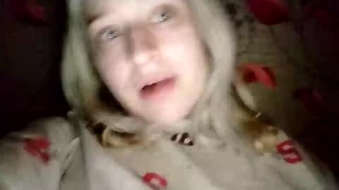 Snapshot of mila_420 chatting on 5, 4, 2026 Mila 420 online show from 5, 4, 2026