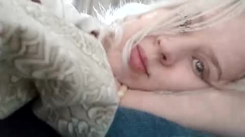 Snapshot of mila_420 chatting on 6, 4, 2026 Mila 420 online show from 6, 4, 2026