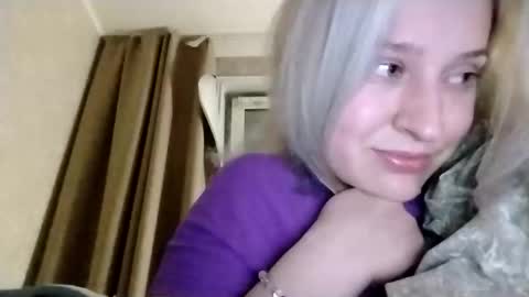 Snapshot of mila_420 chatting on 8, 4, 2026 Mila 420 online show from 8, 4, 2026