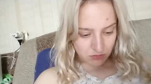 Snapshot of mila_420 chatting on 11, 6, 2026 Mila 420 online show from 11, 6, 2026