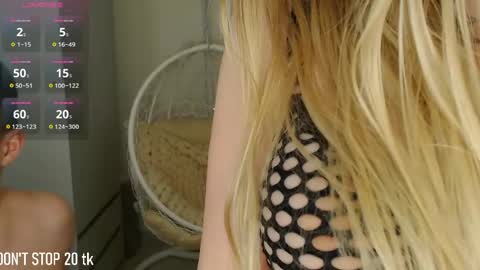 mila_bananaa online show from 20, 4, 2026