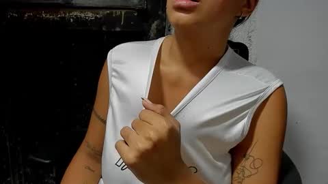 Snapshot of mila_bigboobs chatting on 7, 2, 2026 mila online show from 7, 2, 2026