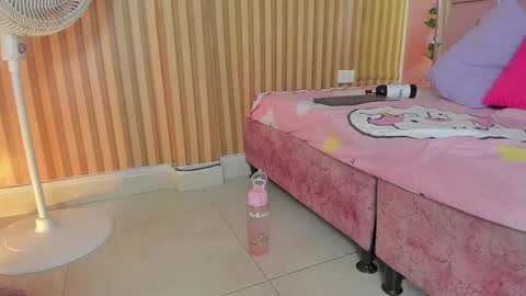 Snapshot of mila_grace_ chatting on 12, 5, 2026 mila_grace_ online show from 12, 5, 2026