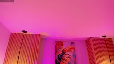 mila_hank online show from 20, 3, 2026