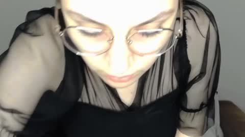 mila_keyy online show from 13, 5, 2026