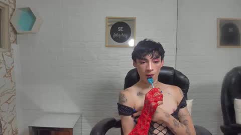 Mila online show from 1, 10, 2025