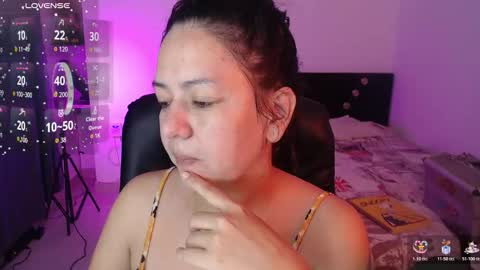 mila_phoenix online show from 25, 10, 2025