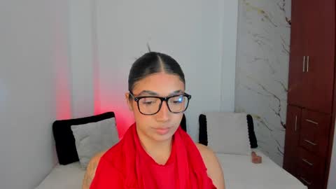 martina online show from 19, 5, 2026
